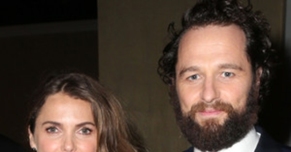 matthew rhys winning keri russell has some thoughts on matthew rhys prosthetic matthew rhys winning keri russell has some thoughts on matthew rhys prosthetic